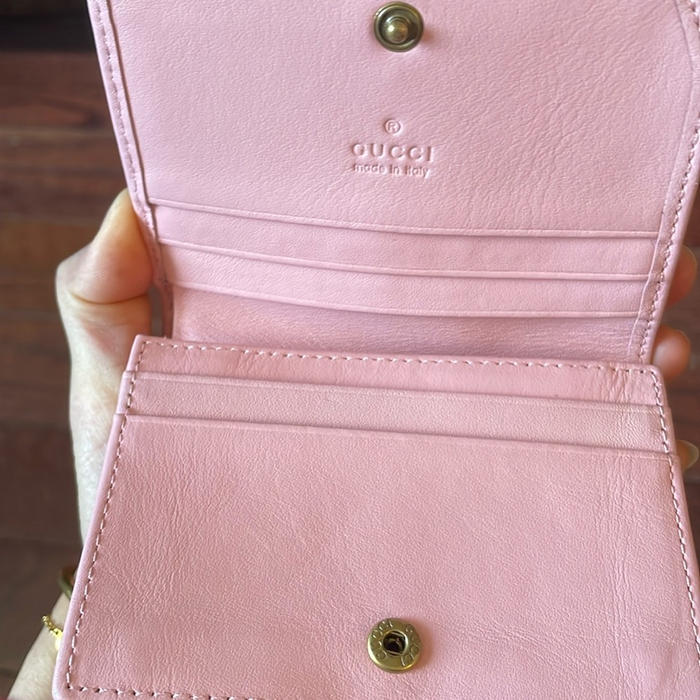 gucci wallet